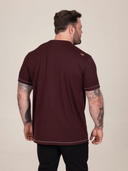 D555 Baldwin Grumpy Old Man Club Print Crew Neck T-shirt Burgundy/ Black Twist - Tricouri - Tricouri Bărbați Mărimi Mari
