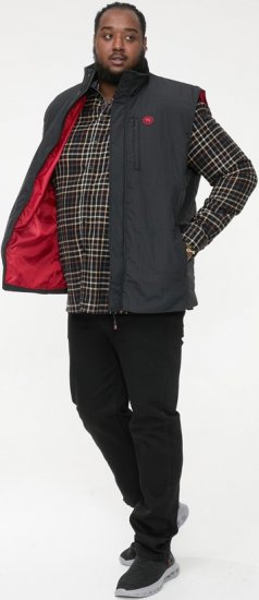 D555 FELIPE Zip Through Padded Gilet With Contrast Colour Lining And Rubber Badge Black - Geci - Geci Bărbați Mărimi Mari