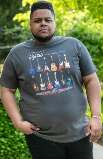 D555 JAIDEN Legends Guitar Printed Crew Neck T-Shirt Khaki - Tricouri - Tricouri Bărbați Mărimi Mari