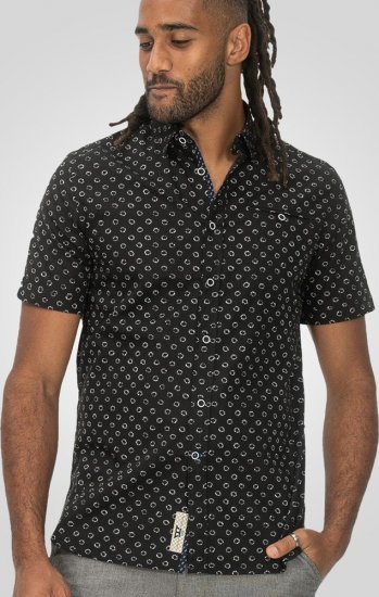 D555 Matlock Short Sleeve AOP Shirt With Hidden Button Down Black - Cămăși - Cămăși Bărbați Mărimi Mari