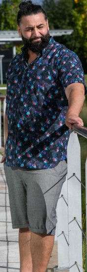 D555 Farnborough Short Sleeve Guitar AOP Shirt With Hidden Button Down Black - Cămăși - Cămăși Bărbați Mărimi Mari