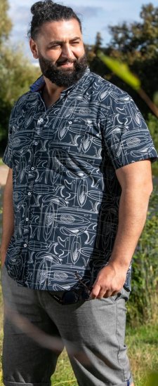 D555 Worthing Surf AOP Short Sleeve Button Down Collar Shirt Navy - Cămăși - Cămăși Bărbați Mărimi Mari