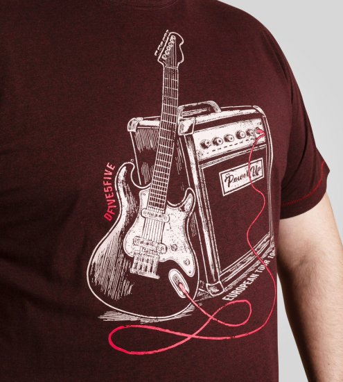 D555 Barnsley Guitar and Amp Crew Neck T-Shirt Burgundy - Tricouri - Tricouri Bărbați Mărimi Mari