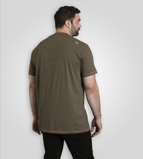 D555 Stockton Gorilla Playing Drums Crew Neck T-Shirt Khaki - Tricouri - Tricouri Bărbați Mărimi Mari