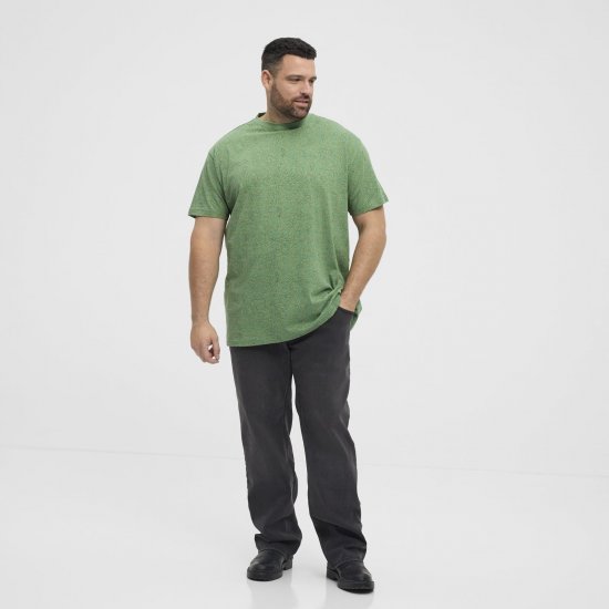 North Latitude Allover Printed Tricou Verde Mediu - Tricouri - Tricouri Bărbați Mărimi Mari