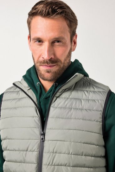 JAY-PI Lightly Quilted Vest with Stomach Fit Grey - Geci - Geci Bărbați Mărimi Mari