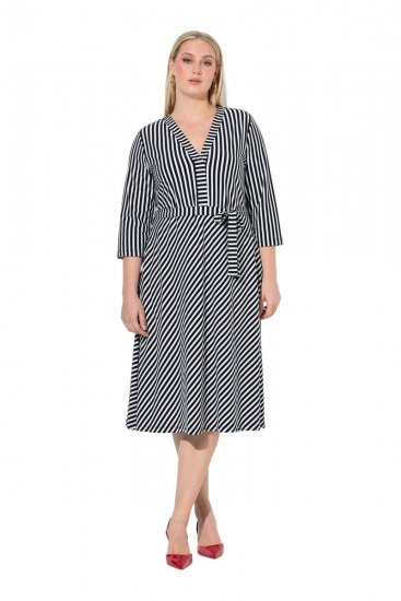 Ulla Popken 848052 Rochie midi în dungi cu cordon de legat Neagră - Rochii midi - Rochii midi la marimi mari