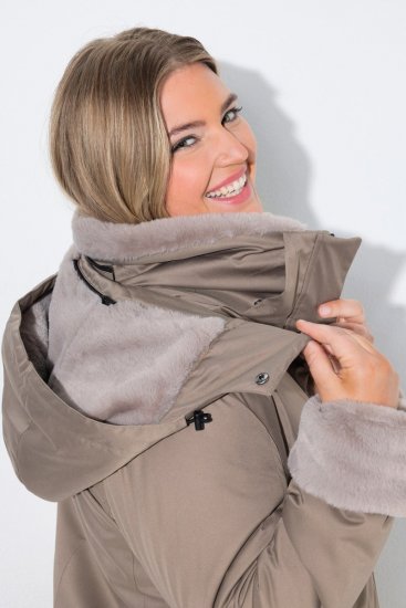 Ulla Popken 850509 Geacă din blană artificială Taupe - Geci - Jachete de damă marimi mari