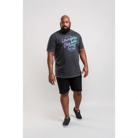 D555 Simmons T-shirt Black - Tricouri - Tricouri Bărbați Mărimi Mari