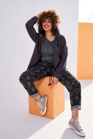 Ulla Popken Snake Print Elastic Waist Joggers Black - Blugi & Pantaloni pentru Femei Mărimi Mari – Plus Size - 