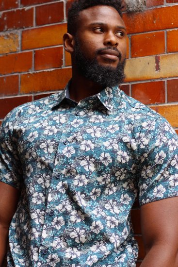Kam Jeans 6061 Hibiscus Floral Print Short Sleeve Shirt Midnight Blue - Cămăși - Cămăși Bărbați Mărimi Mari