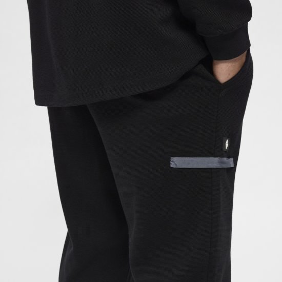 North Latitude Ottoman Sweatpants Black - Pantaloni trening - Pantaloni Trening Bărbați Mărimi Mari