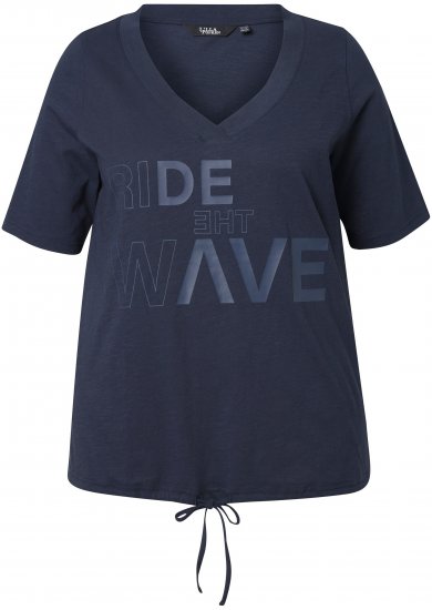 Ulla Popken Ride The Wave Short Sleeve V-Neck Graphic Tee Navy Blue - Tricouri imprimate pentru femei - 
