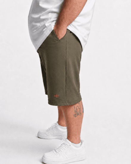 Motley Denim Paris Sweatshorts Dark Khaki - Pantaloni trening - Pantaloni Trening Bărbați Mărimi Mari
