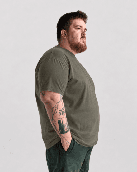 Motley Denim Stockholm T-shirt Dark Khaki - Tricouri - Tricouri Bărbați Mărimi Mari